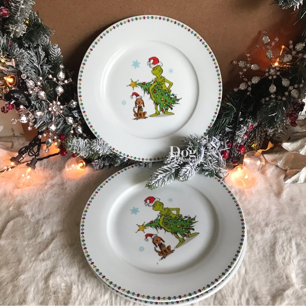 The Grinch Christmas Salad Plates Dinner Set
